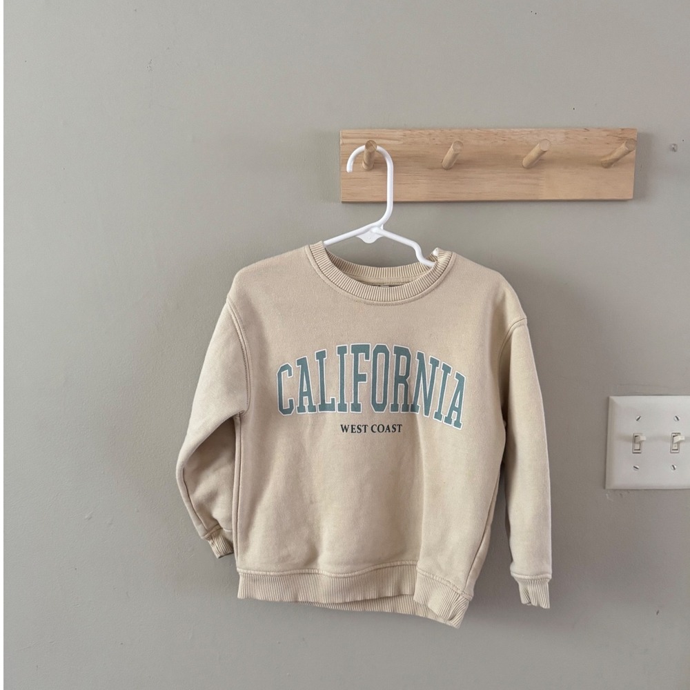 Zara 3/4y California crewneck